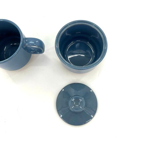 W.R. Midwinter Ltd Blue oven to table stoneware creamer and sugar container - Picture 3 of 6